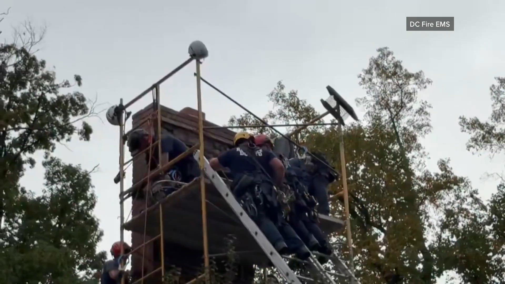 Firefighters, rescue personnel save person from Northwest DC scaffolding