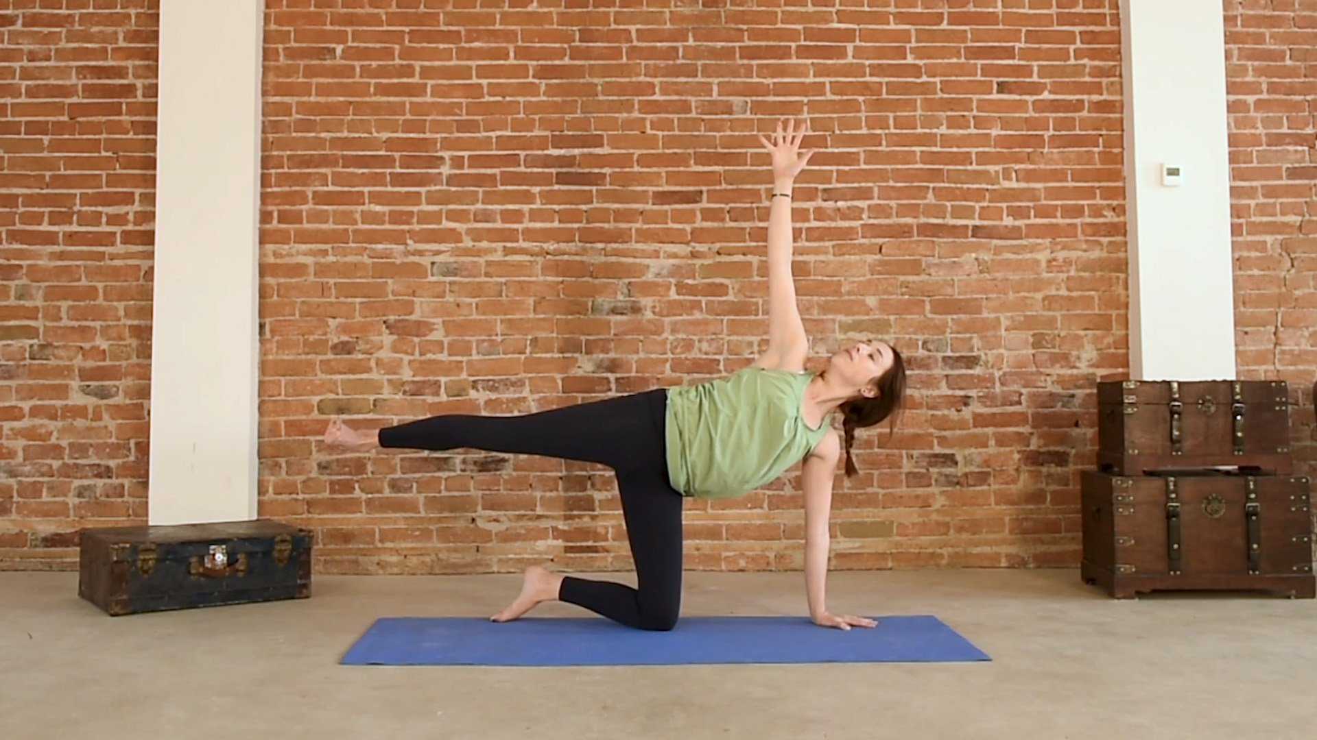 20 min pre-workout yoga warm up: Mobility and stretching routine