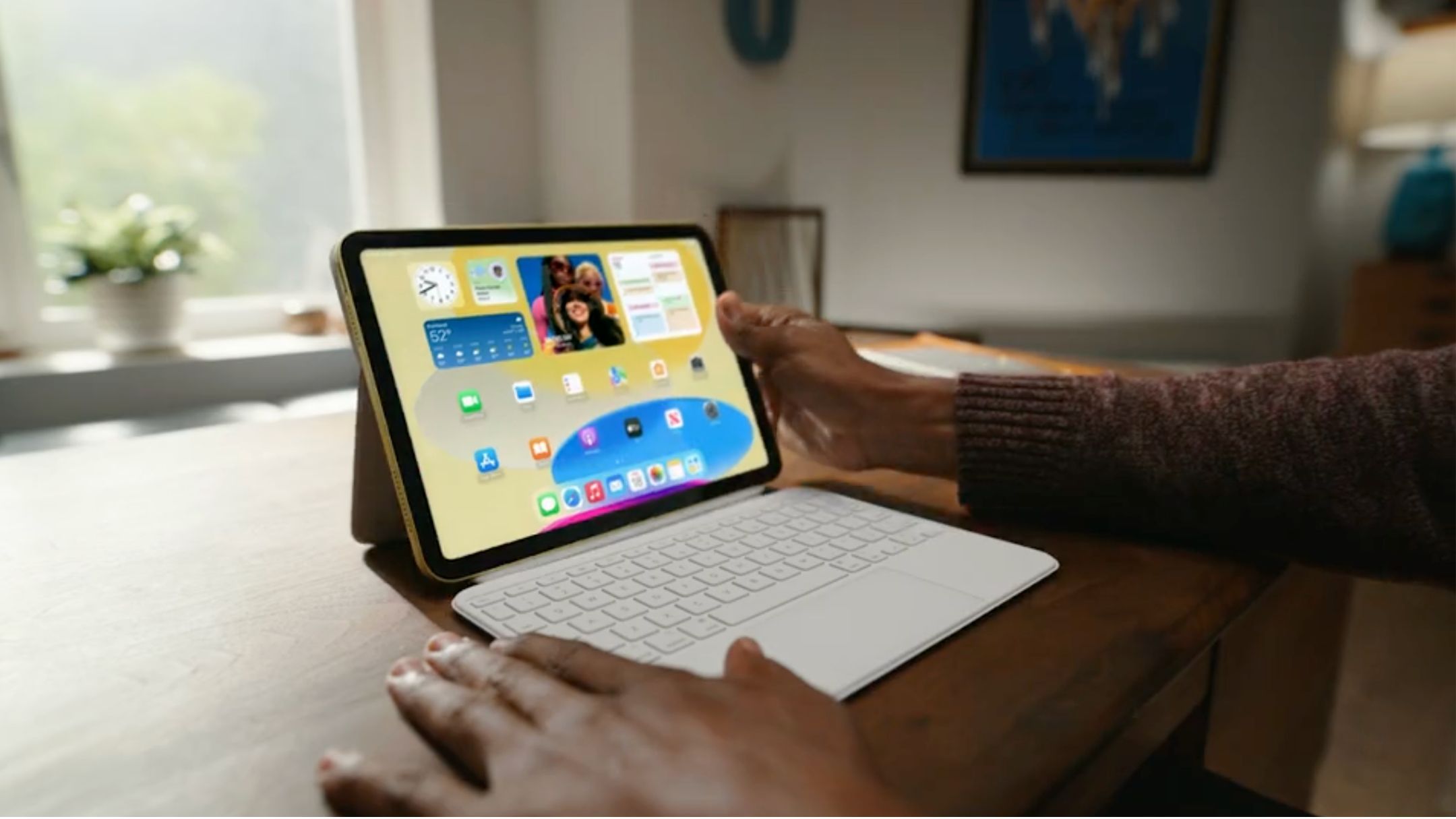 The Apple Magic Keyboard Folio is down to its best price in two years