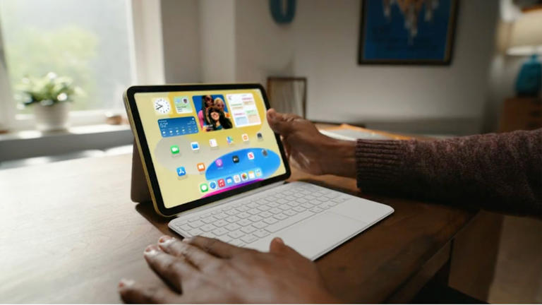 The Apple Magic Keyboard Folio is down to its best price in two years