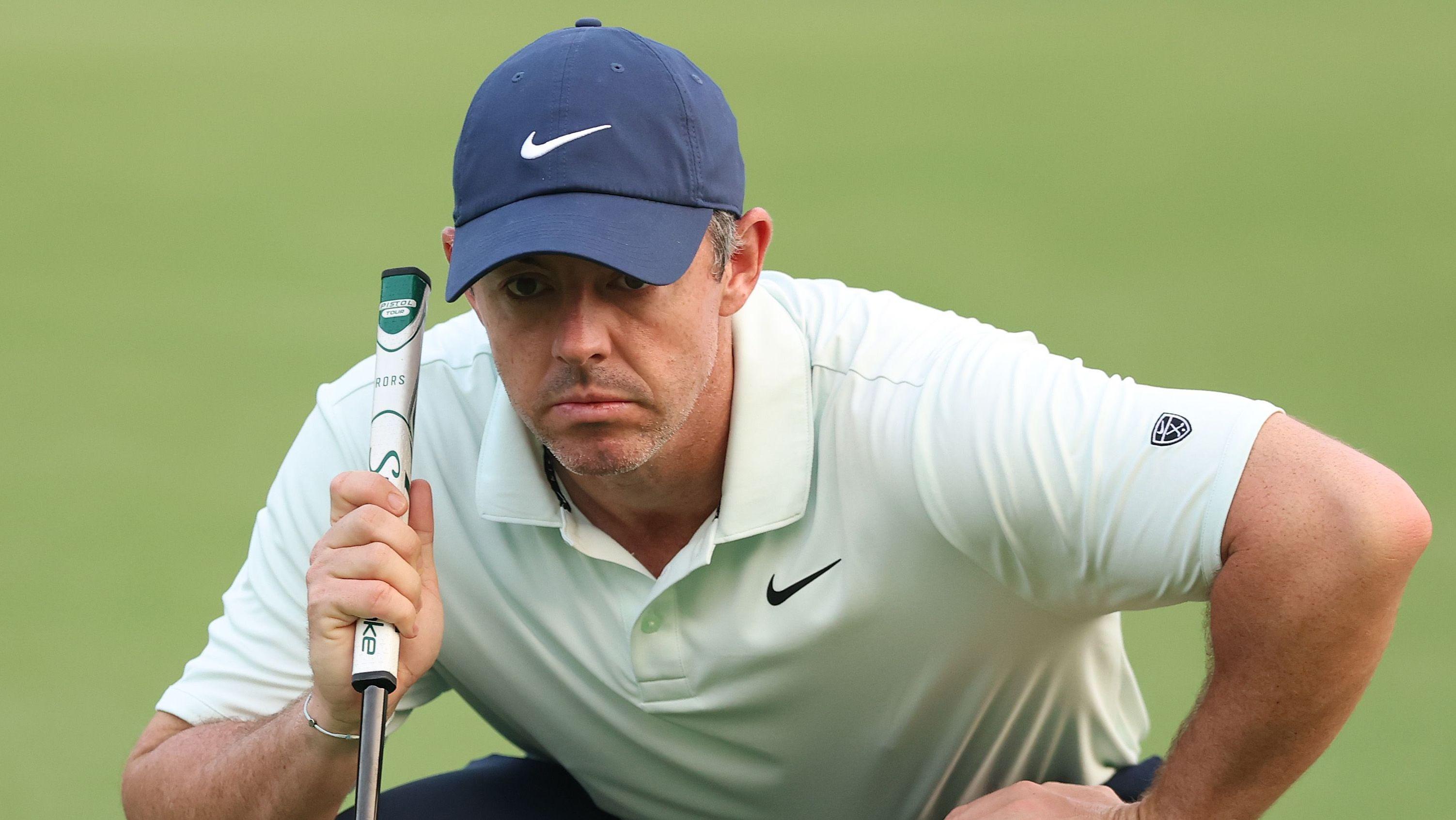 Fading light halts play at India Championship