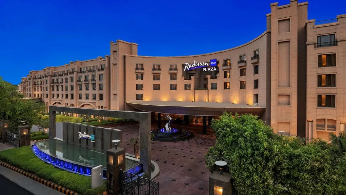 Radisson Blu Delhi operator, Flipkart, BigBasket get FSSAI notices over ...