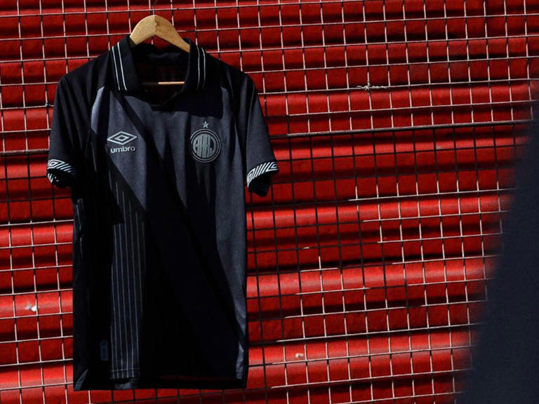 ⚫ All Blacks in the spotlight: this week's releases boast stunning shirts
