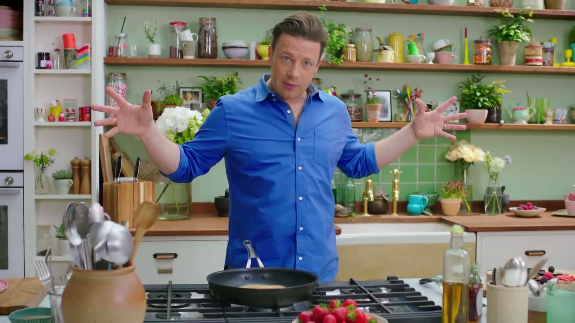Breakfast buckwheat pancakes | Jamie's super food family classics