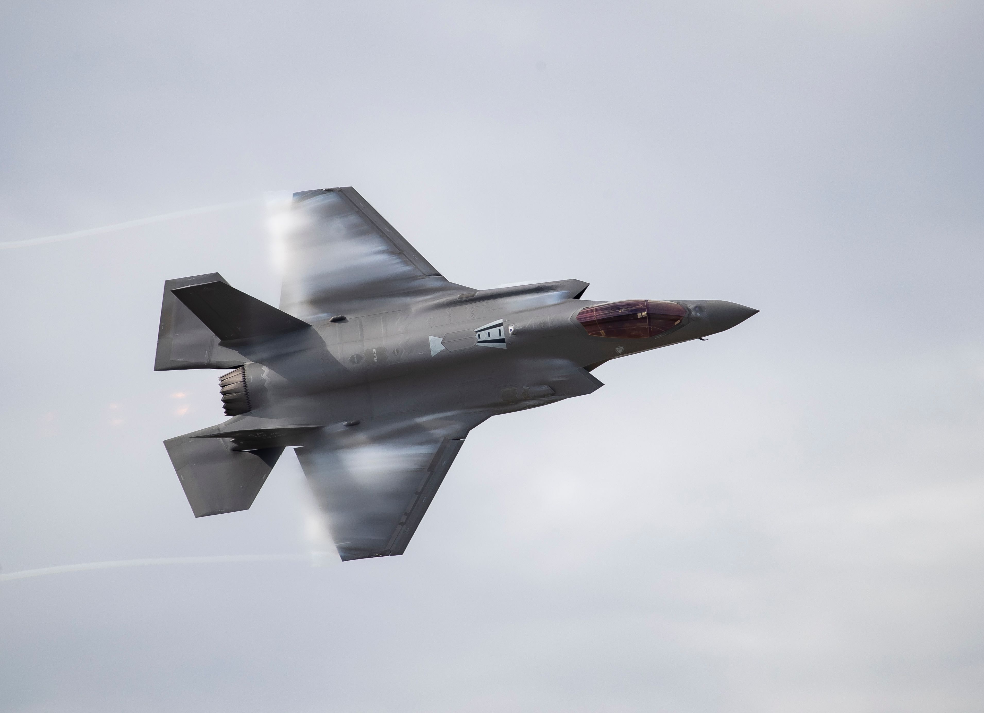 Why Lockheed Martin stock keeps going up