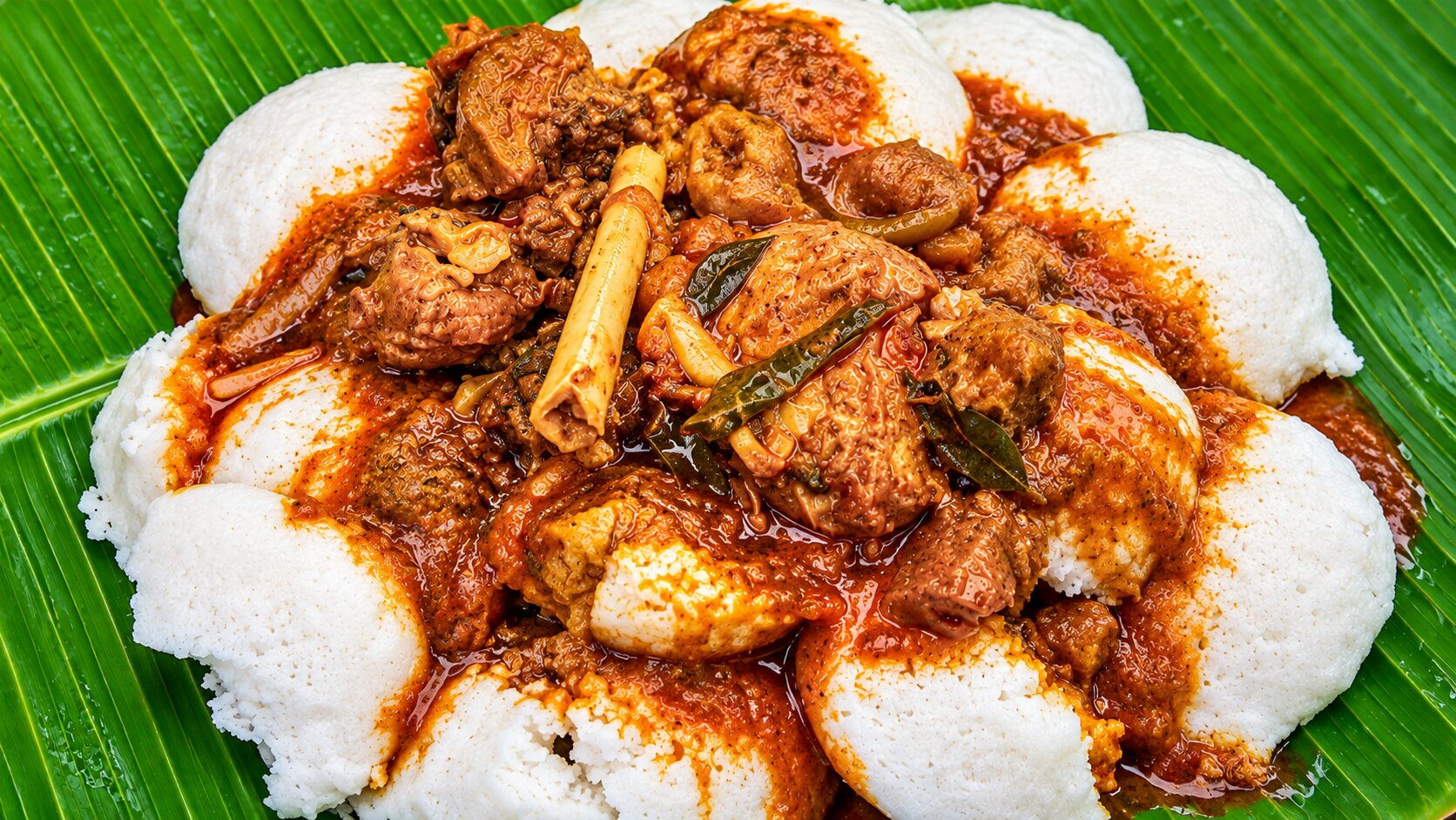 Massive 1000 idli feast with spicy mutton kulambu cooked in village
