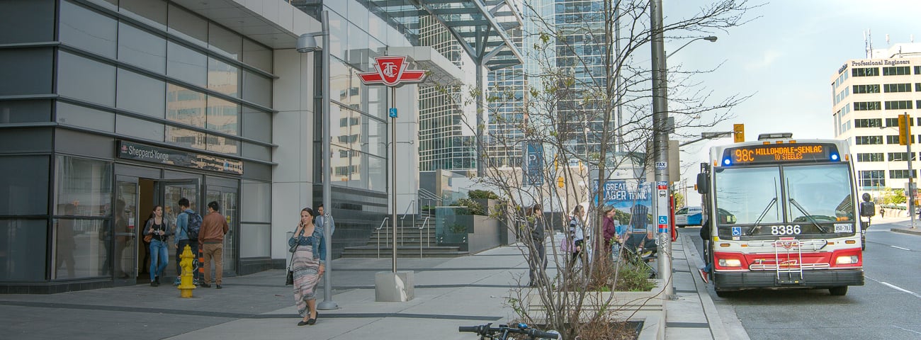 Yet another real estate titan bought a Toronto apartment building, this ...