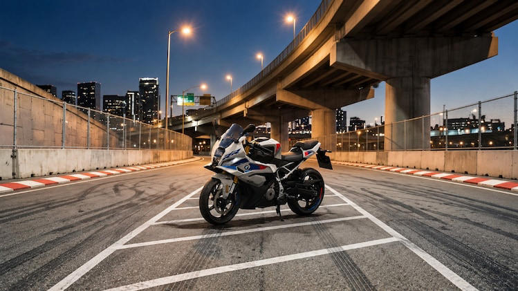 BMW reveals F 450 RR sports bike: Check features, specifications ...