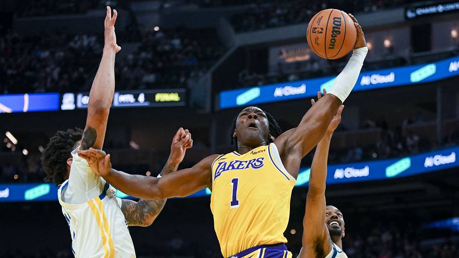 Austin Reaves channeling former Lakers champion to mentor Adou Thiero
