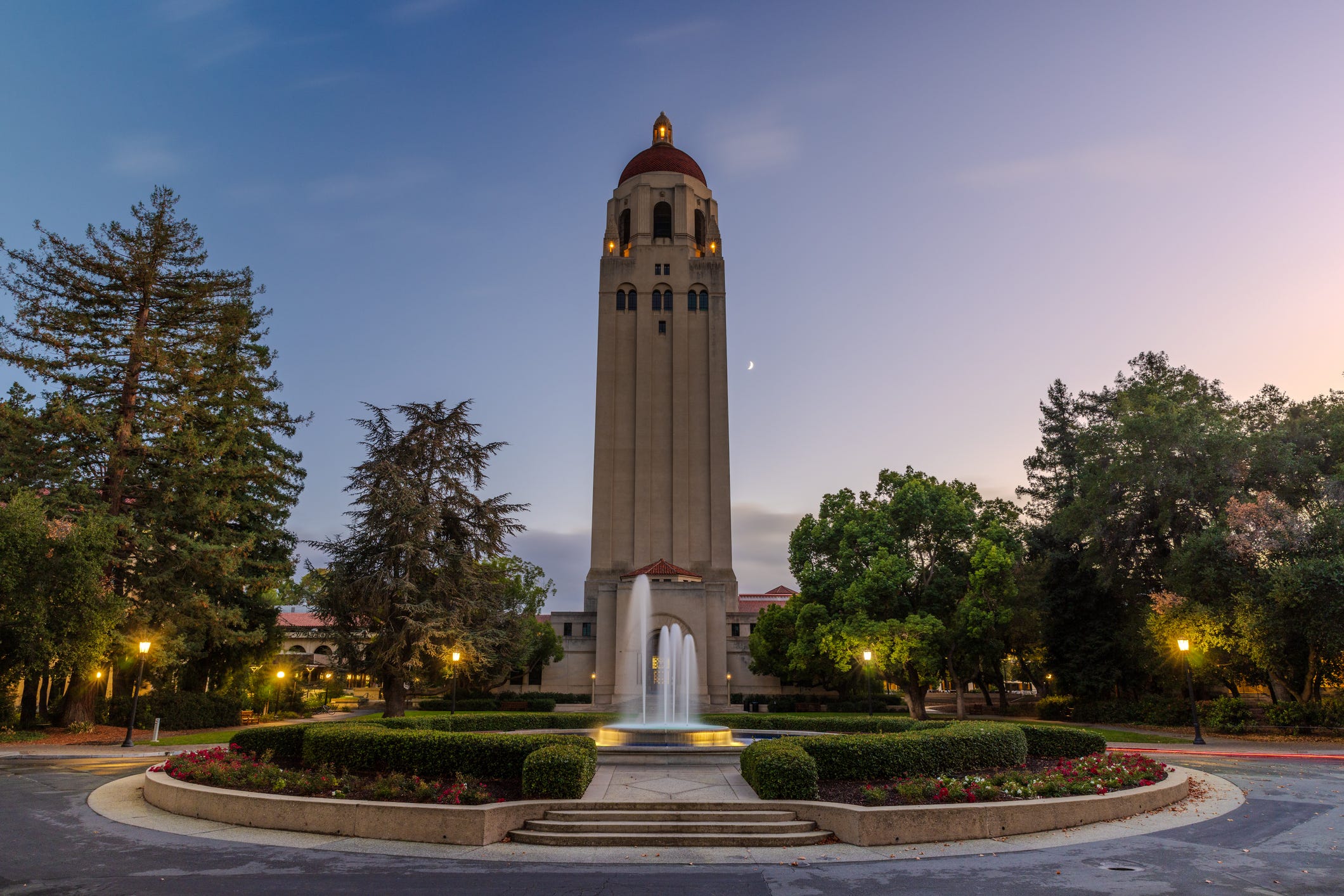 2 California universities rank among nation's top 10, report finds