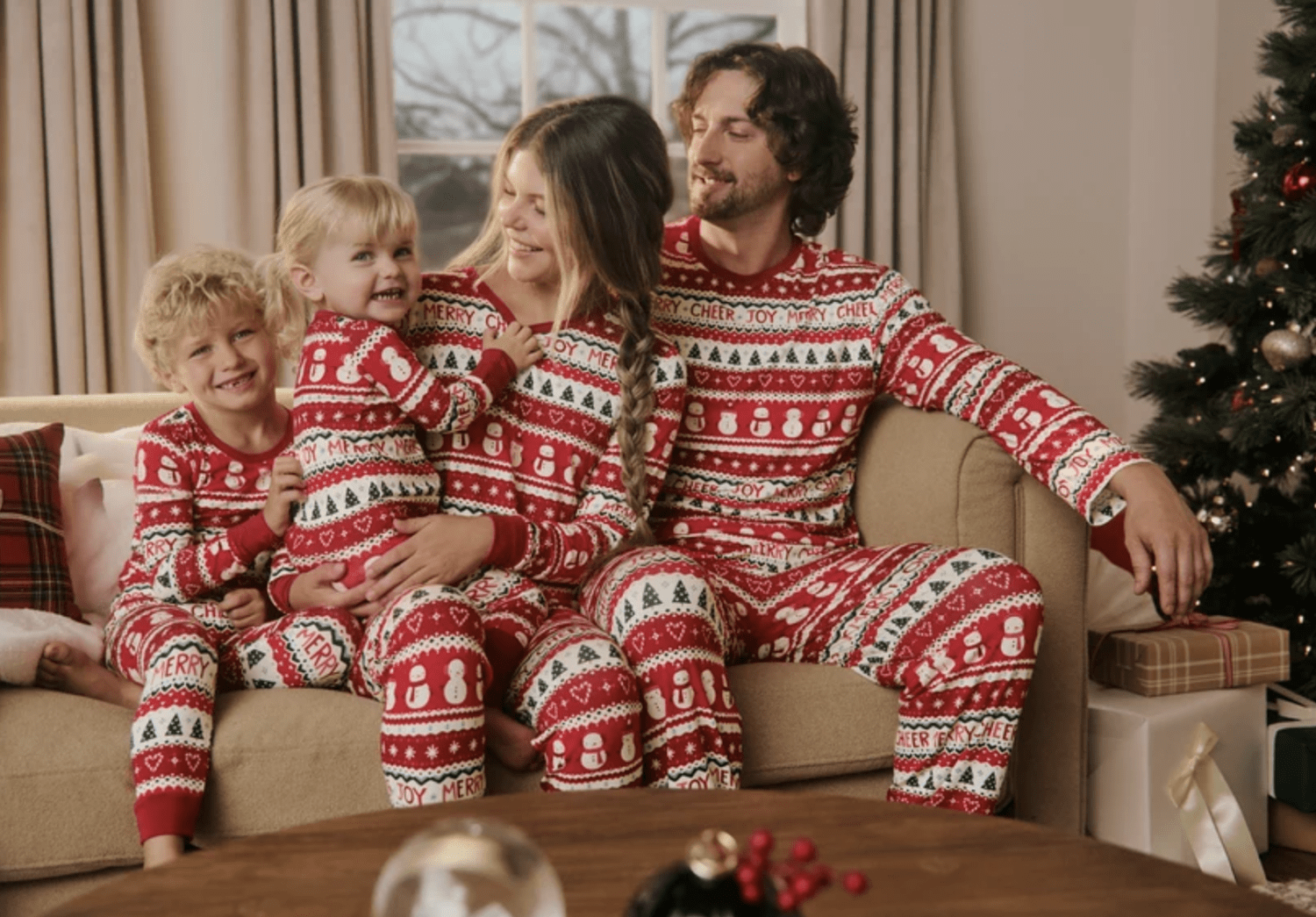 10 matching holiday pajama sets the whole family will want to wear