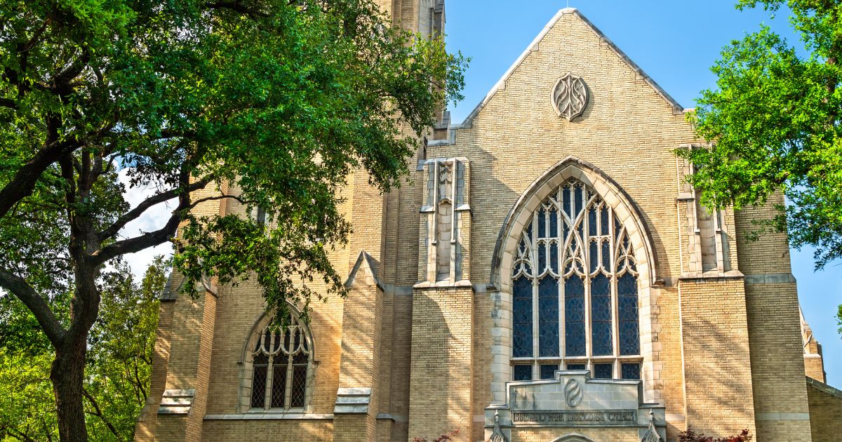 Leaders of largest United Methodist Church in the US vote to leave ...