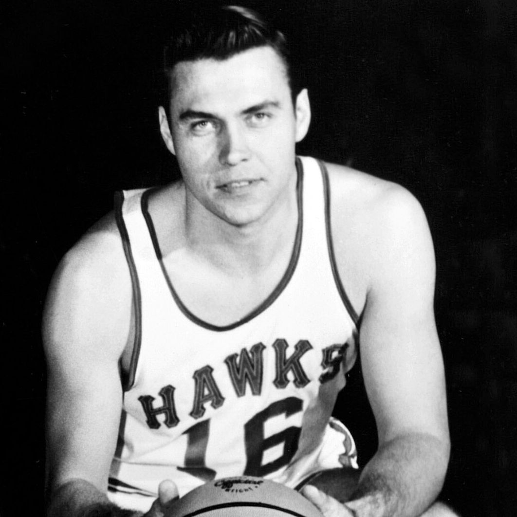 Hagan, basketball hall of famer and Kentucky legend, dies at 94