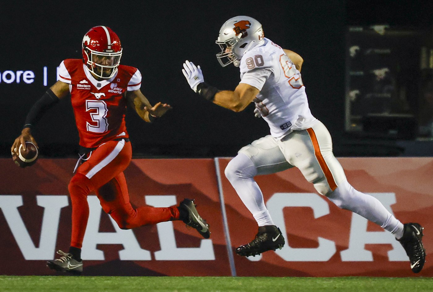 Calgary Stampeders look to keep CFL playoff hopes alive against surging ...
