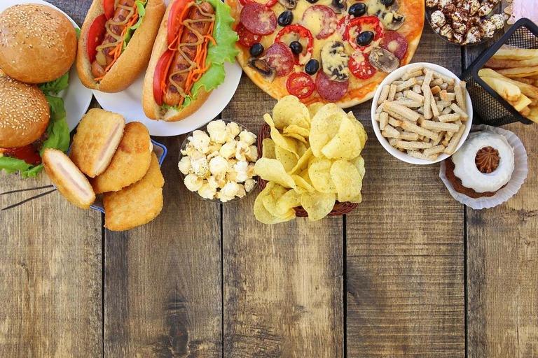 Ultra-processed foods linked to hidden brain damage and stroke risk