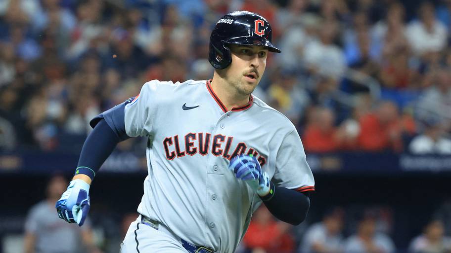 Rangers should consider reunion with fan favorite Nathaniel Lowe after ...