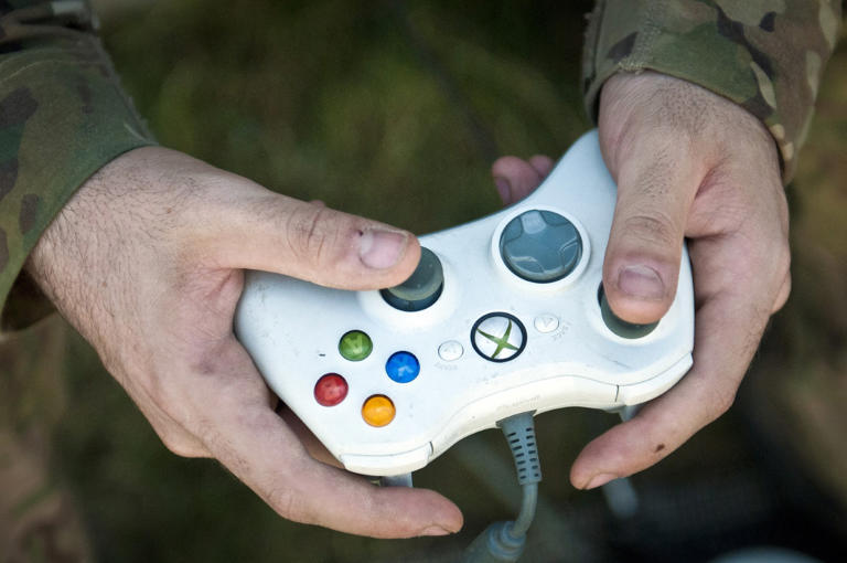 Weaponized light: KBR's new base defense technology pits lasers against ...