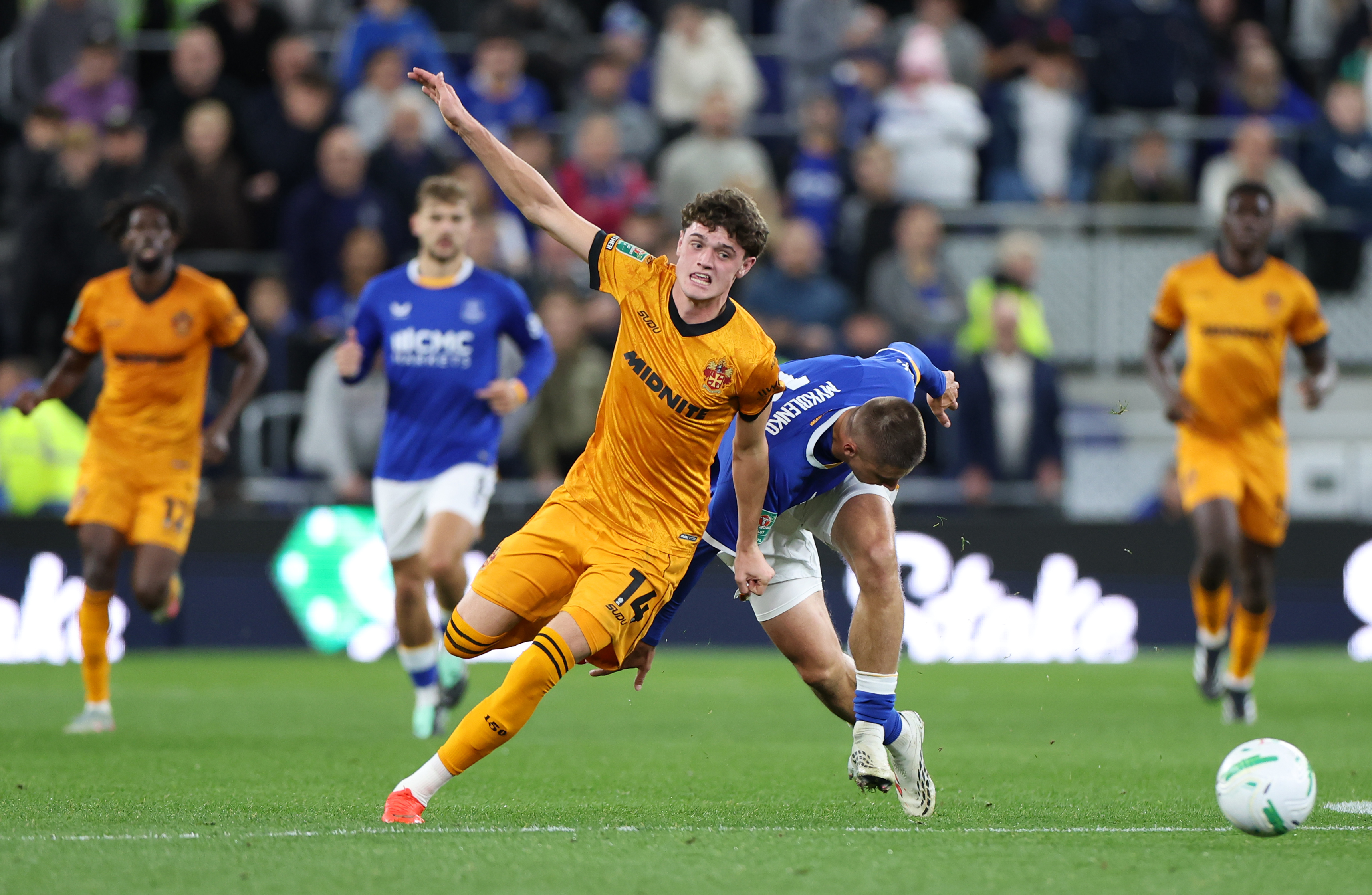 Confirmed: Newcastle United youngster Sean Neave handed massive ...