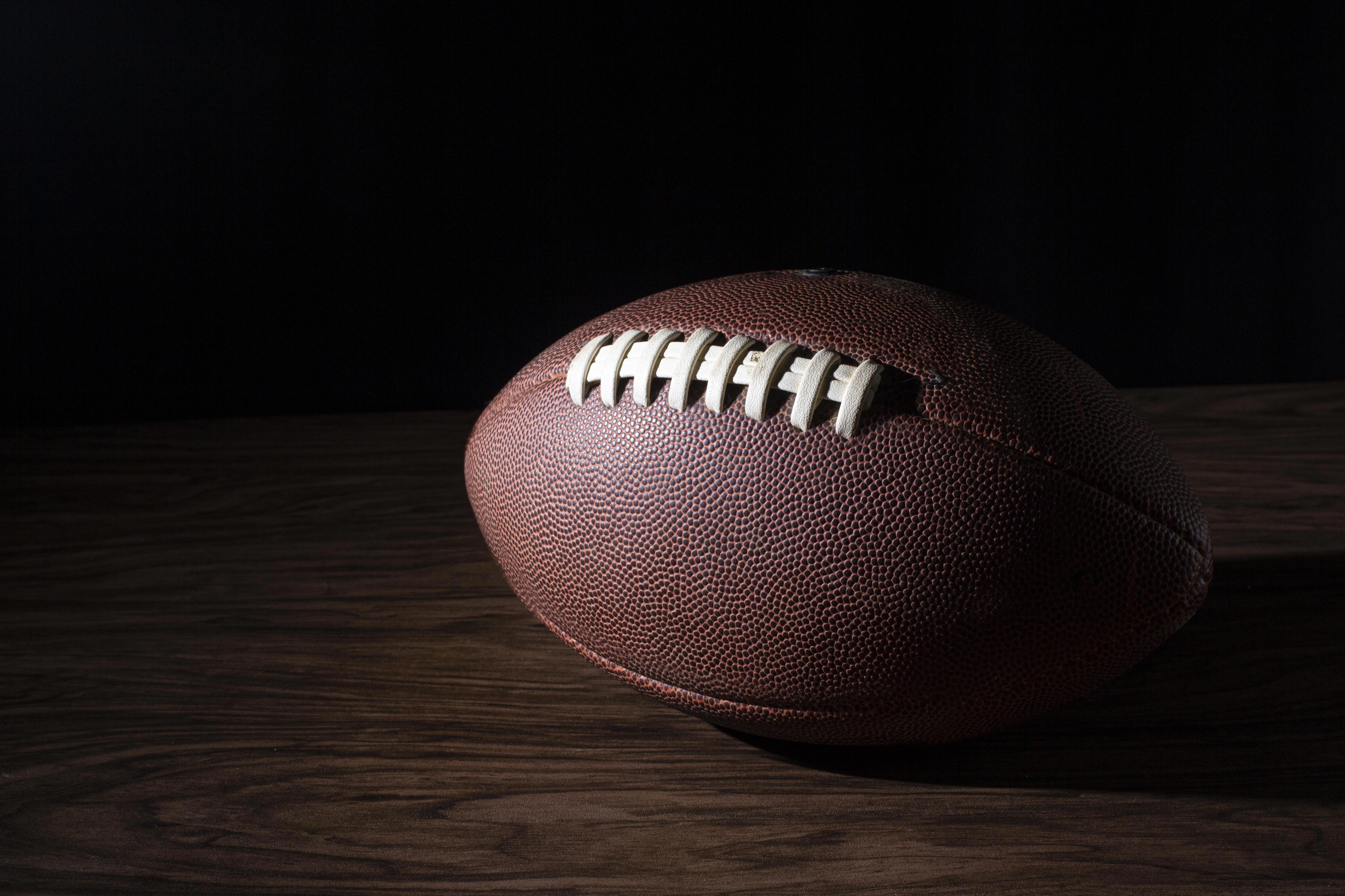 Football player dies of in-game injury