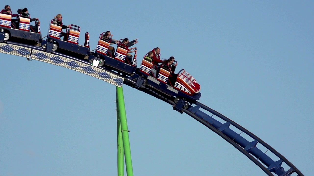 Ex-Six Flags operator reveals how fall may have unfolded after 'weird ...
