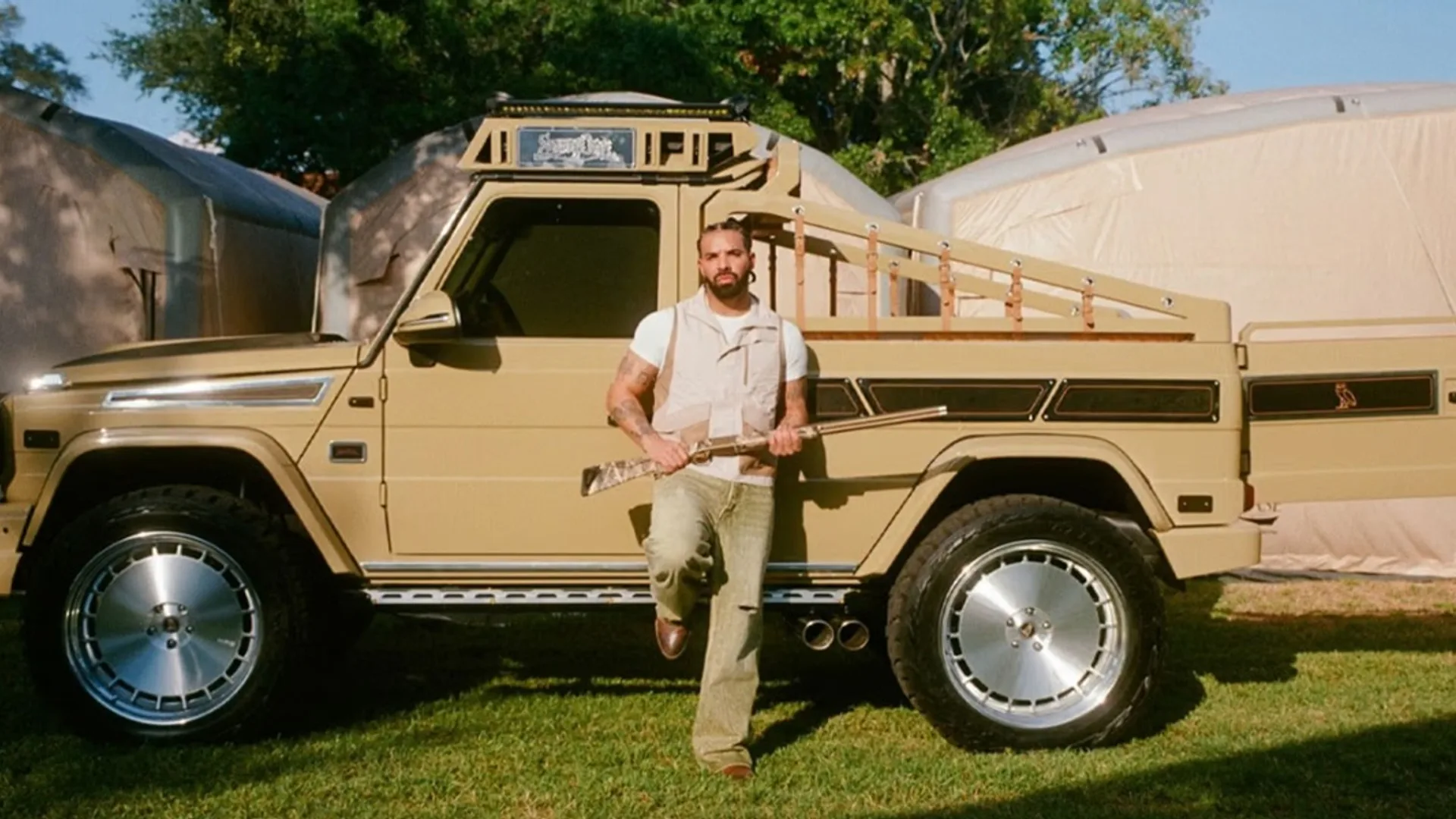 Rapper Drake showt fraaie Mercedes G-Klasse uit 1999 met prijskaartje ...