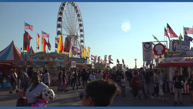 SC State Fair opens with new thrill ride, sea lion show and birria tacos