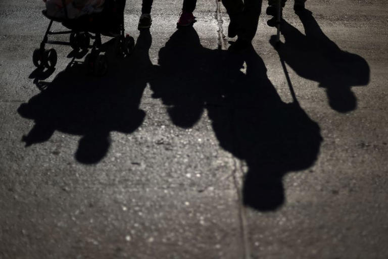 Chile's pension funds requested curbs on interest-rate bets before ...