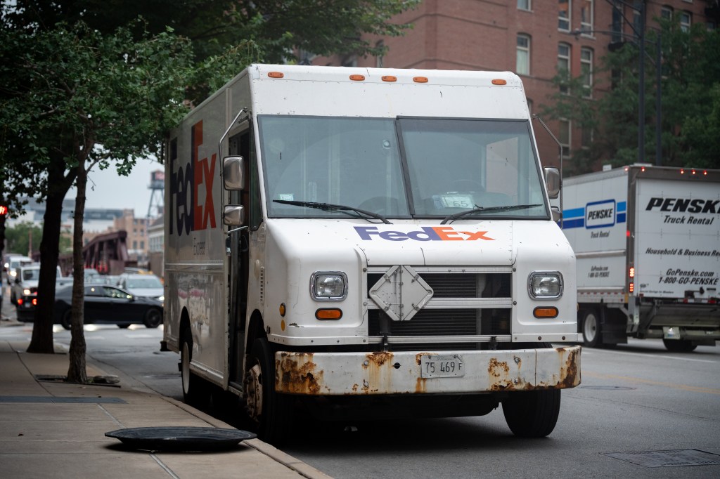 Parcel shipping costs hit record high this peak season, AFS finds