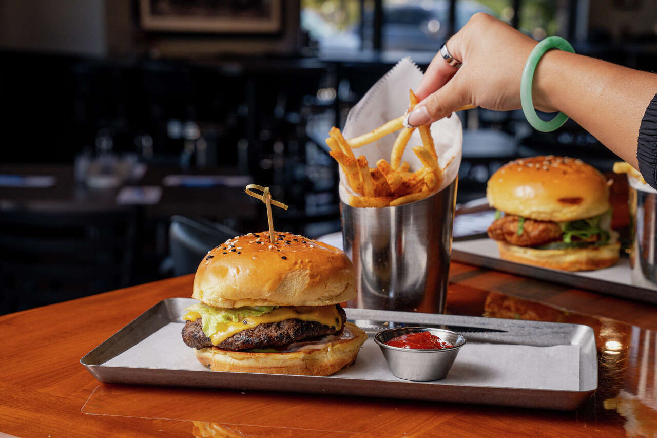 Fort Bend County's Spectators Bar and Grill opens first Conroe location ...