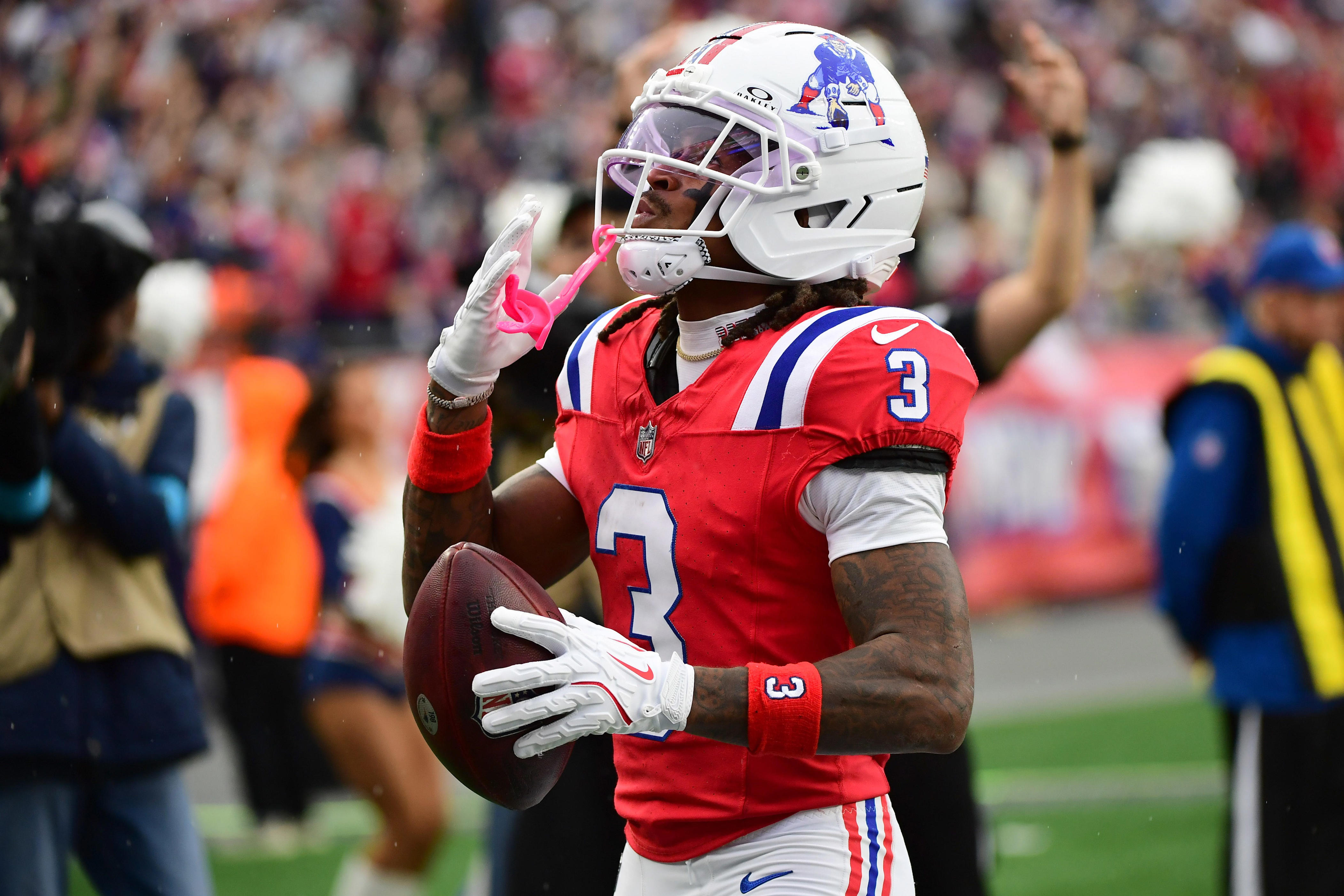 Patriots WR talks difference between Bill Belichick and Mike Vrabel