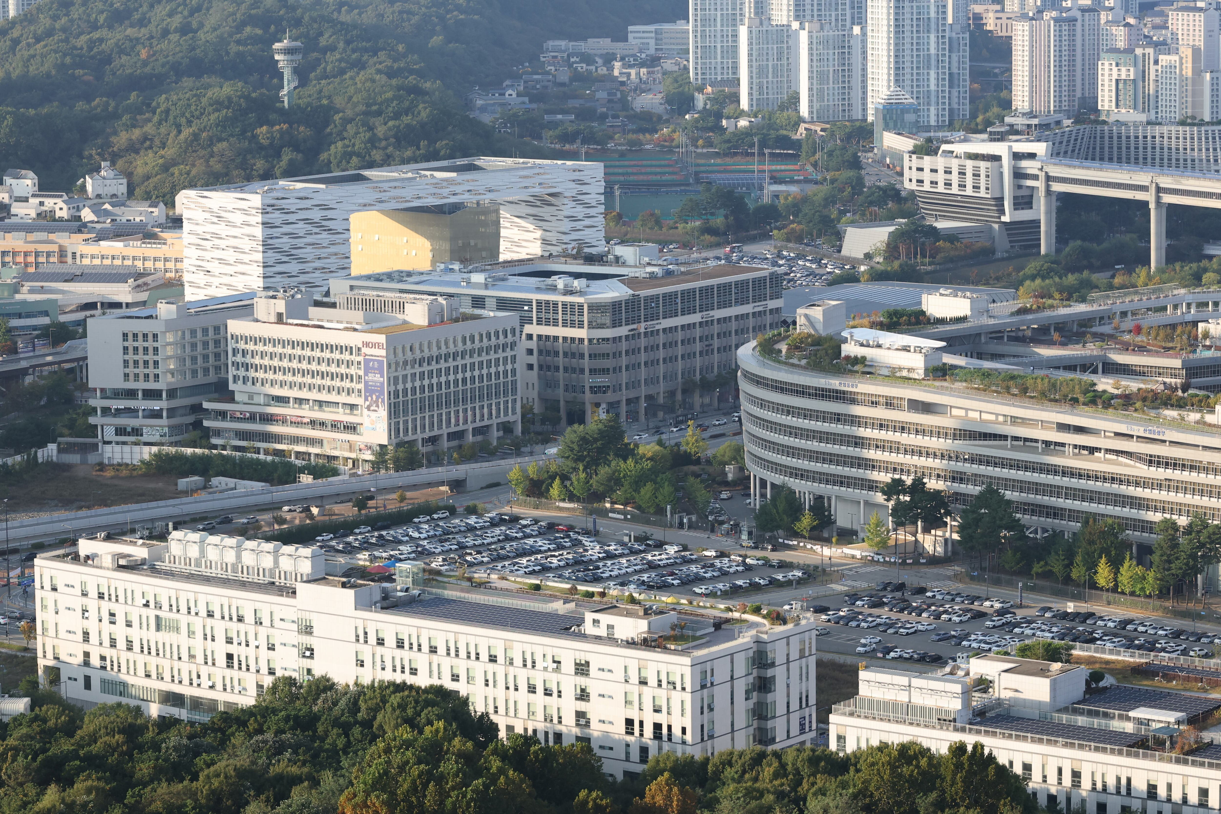 Financial Services Commission relocation sparks inefficiency fears