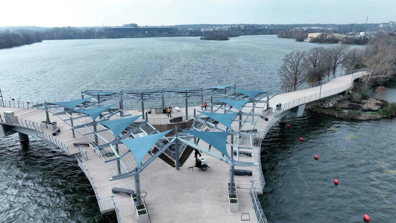 Body found in Lady Bird Lake for first time in nearly 1 year
