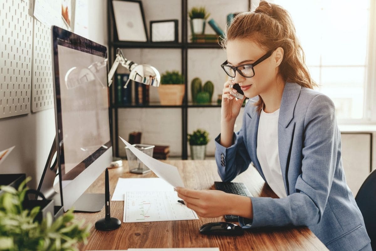 10 top high-paying entry-level jobs you can do from home