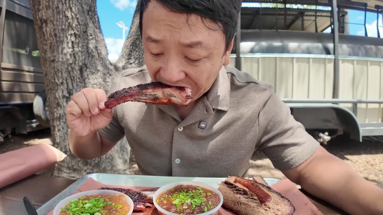 Houston vs. Austin BBQ - Two Michelin-star restaurants put brisket to ...