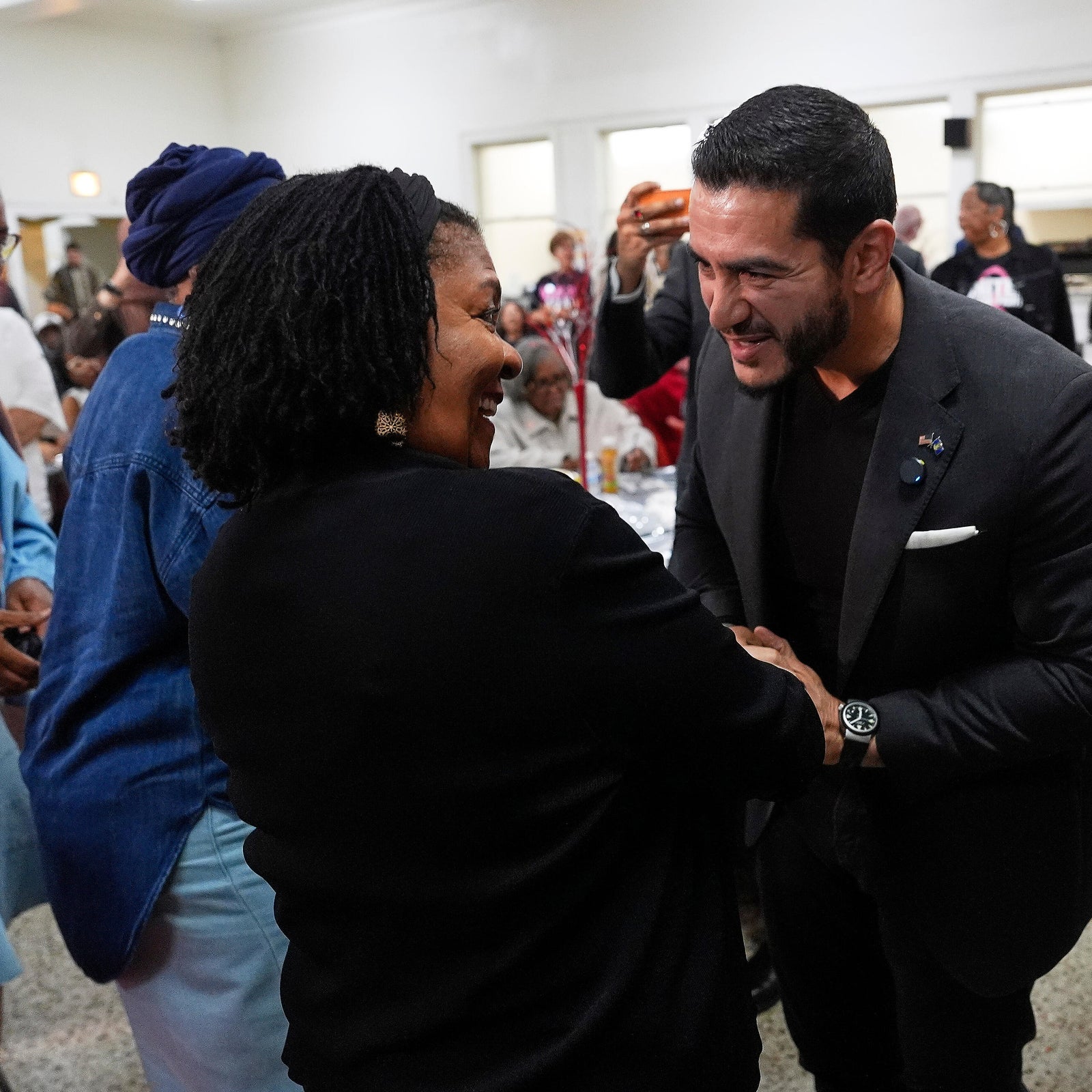 Vance calls El-Sayed a weasel as Michigan Senate race heats up