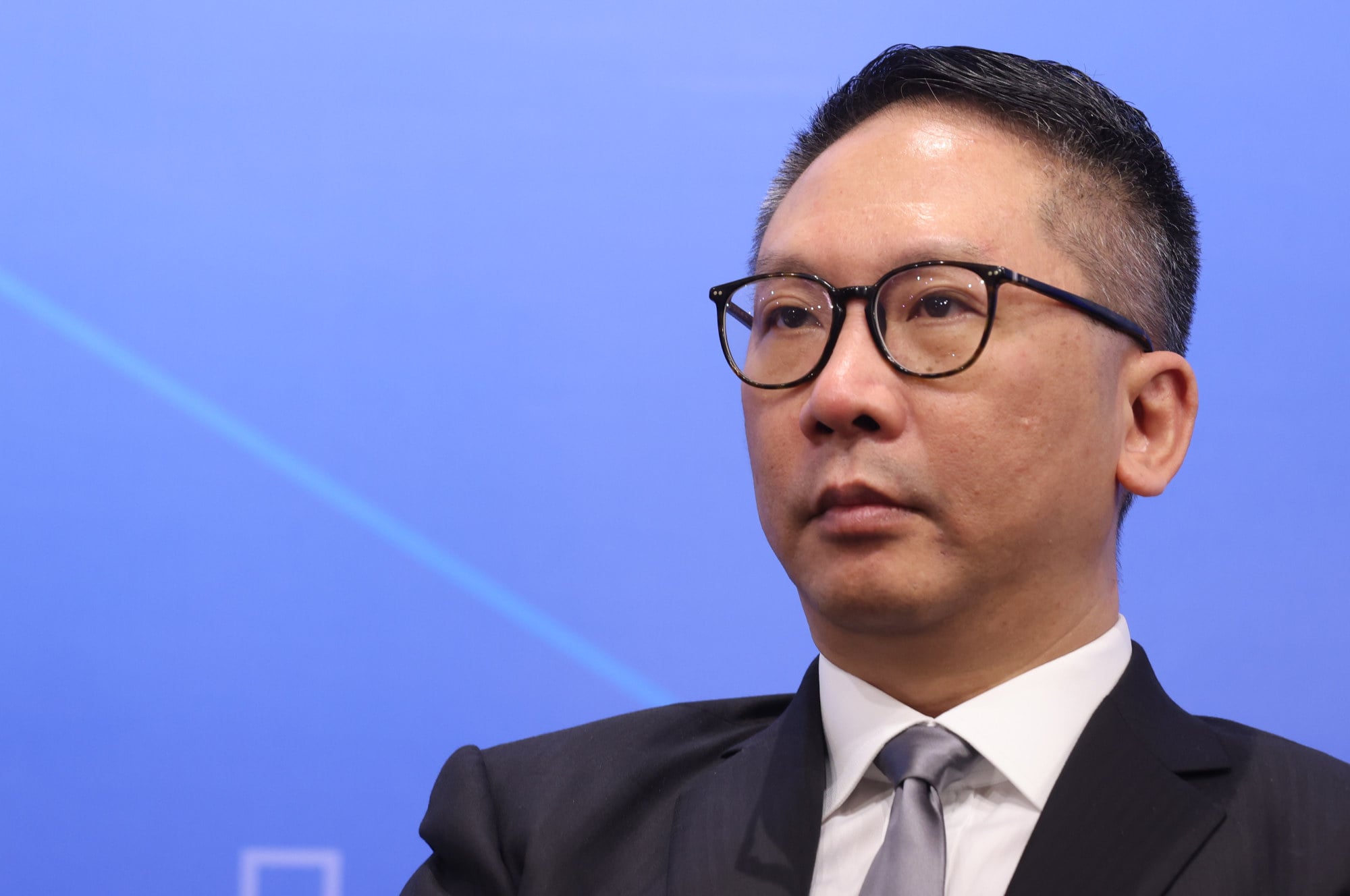 Growing number of ex-officials enter race for Hong Kong Election ...