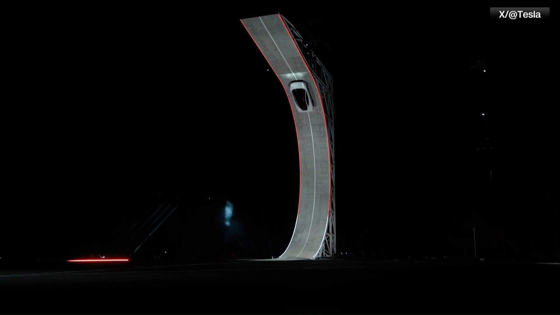 Elon Musk’s flying Tesla Roadster flips upside down during Texas ...