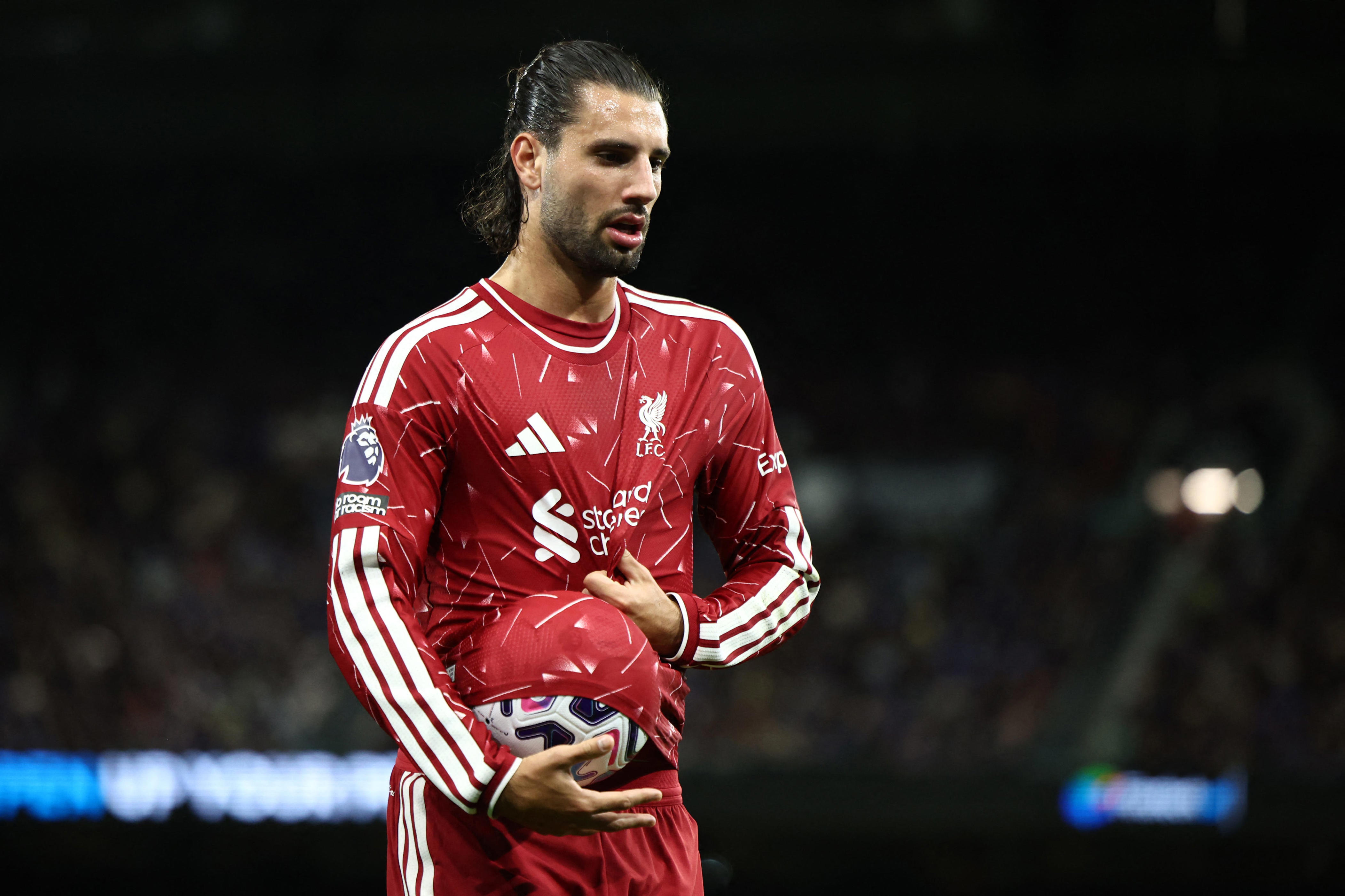 Liverpool lineup vs. Brentford: Isak returns to starting XI, more team news