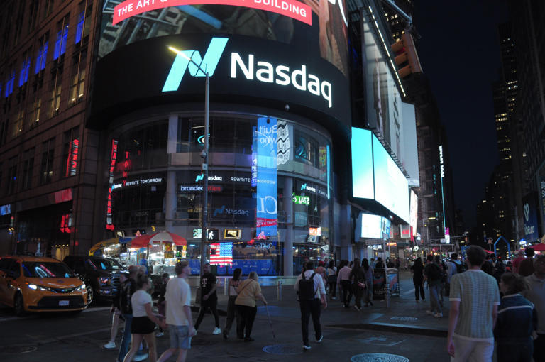From Verizon to UnitedHealth, corporate America is balking at ...