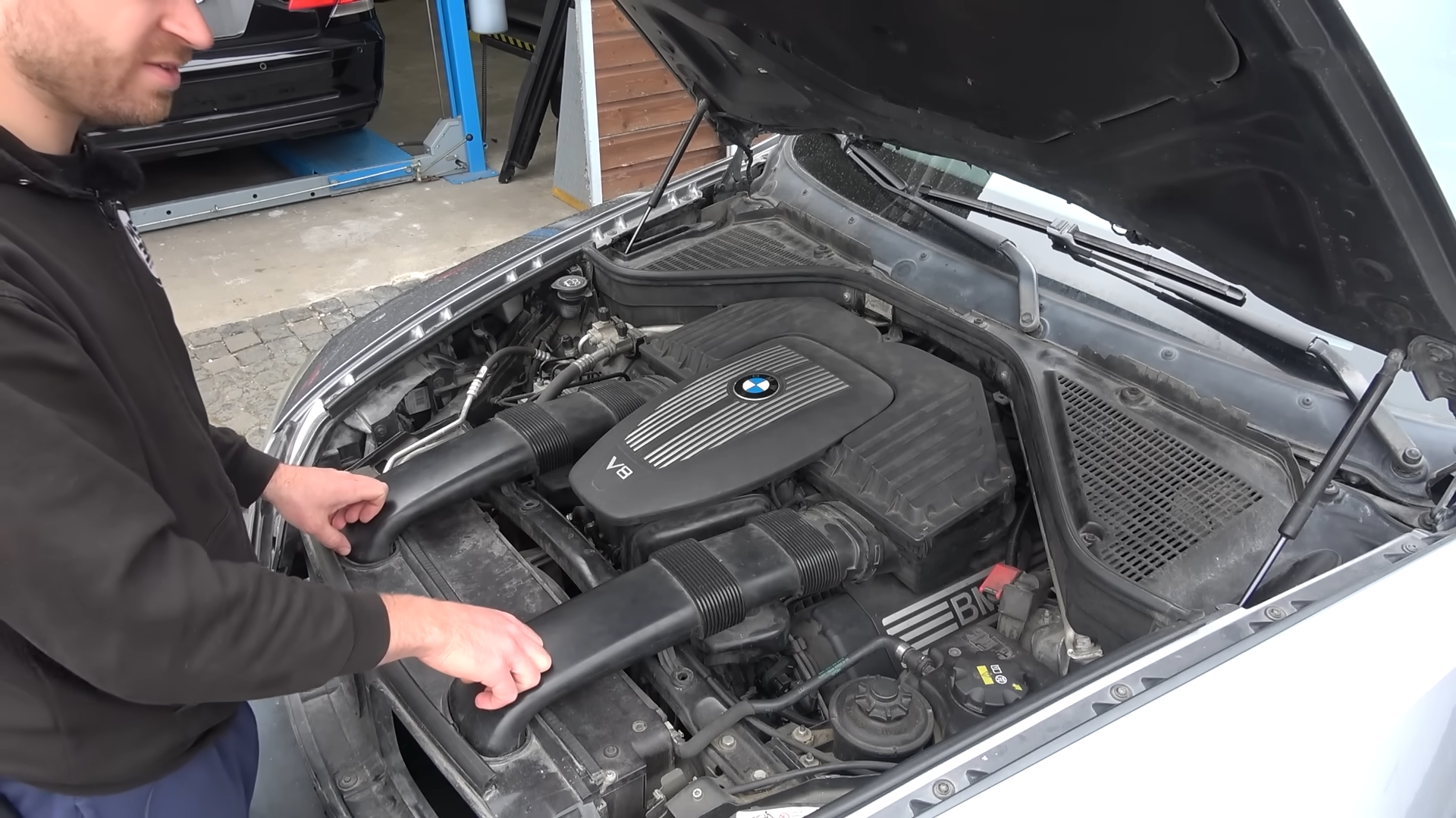 The reality of buying an oil burning V8 BMW E70 X5