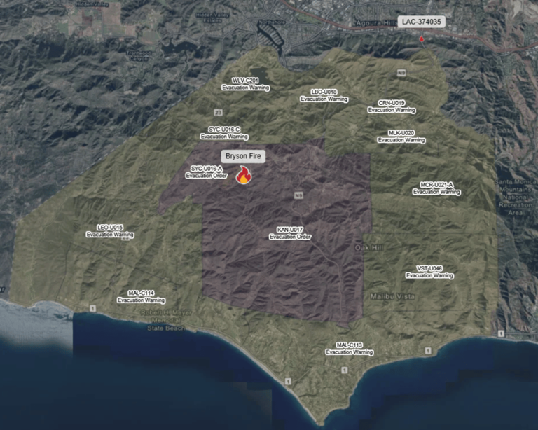 Map shows where Malibu fire threatens more than 7,200 structures