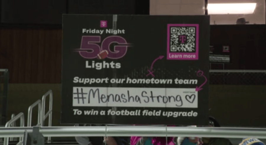 Menasha Bluejays win $25,000 in Friday Night Lights contest