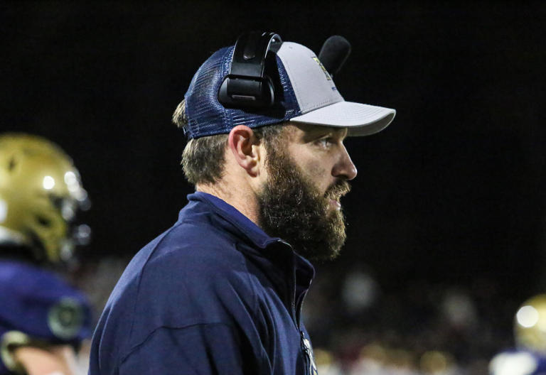 Third-string quarterback leads Roxbury football past Mount Olive
