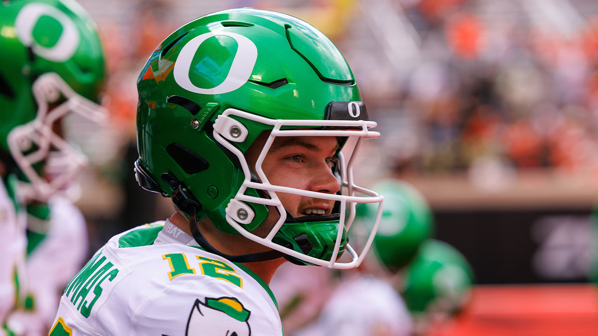 Oregon football rumors: Brock Thomas, not Dylan Raiola trending to ...