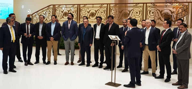 Sindh CM seeks Shanghai expertise for Karachi's smart-city ...