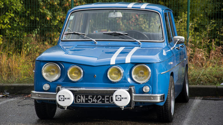 Renault's wild 8 Gordini concept may hit the production line