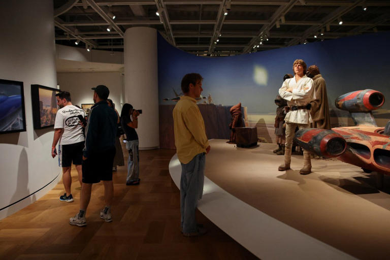 Lucas Museum takes a light saber to pretentious art museums — force ...
