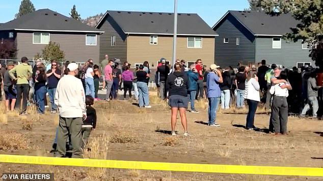 Donald Trump to invite hero father who killed Oregon school shooter to ...