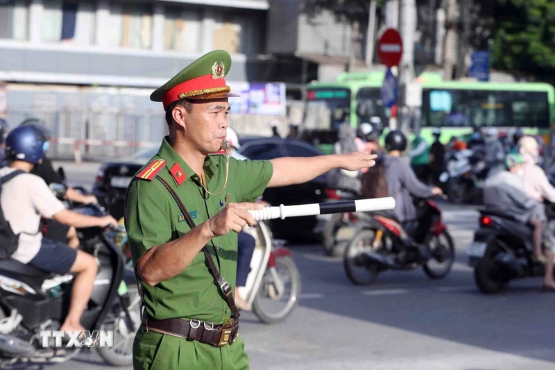 Hà Nội điều chỉnh giao thông khu vực Nghi Tàm, Âu Cơ để xây cầu Tứ Liên