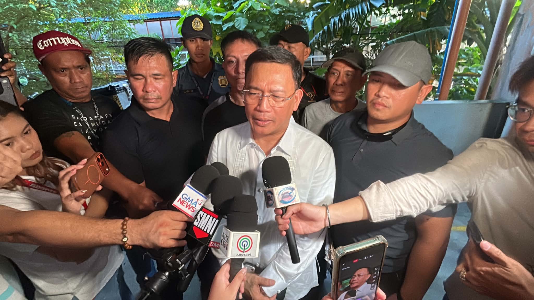 Baligod, 4 ‘maleta boys’ post bail after arrest for unjust vexation